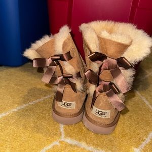 Chestnut Bailey bow Ugg boot